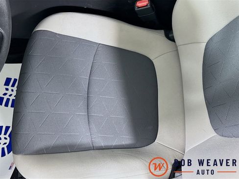 Used 2020 Toyota RAV4 XLE w/ Convenience Package image 20