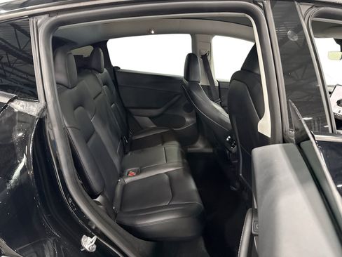 Certified 2023 Tesla Model Y Performance AWD/4WD image 11