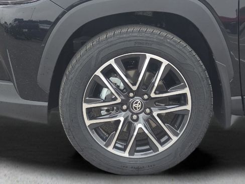 New 2026 Toyota Corolla Cross XLE image 9