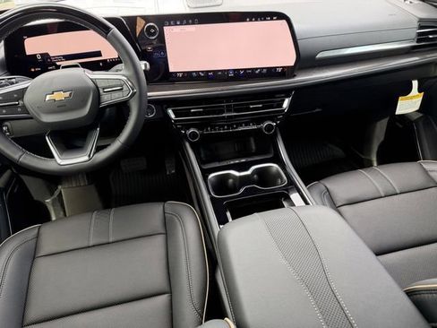 New 2026 Chevrolet Traverse High Country image 38