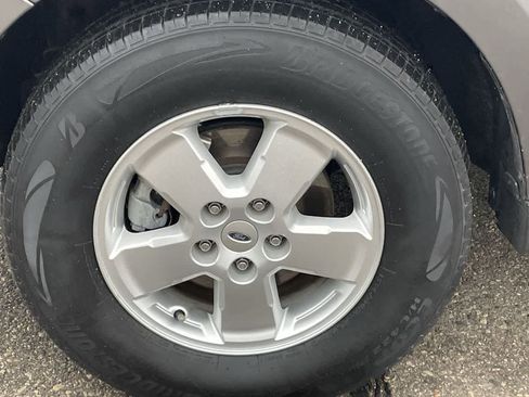 Used 2012 Ford Escape XLT image 32