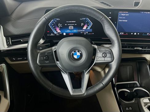 Used 2025 BMW X2 xDrive28i image 18