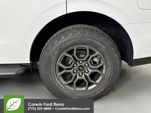 New 2025 Ford Expedition Active image 32