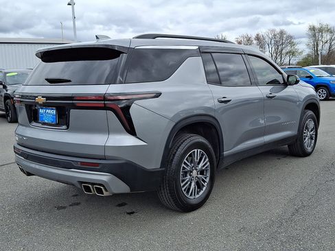 Certified 2025 Chevrolet Traverse LT AWD/4WD image 6