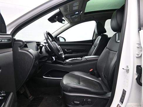 Used 2023 Hyundai Tucson Limited image 25