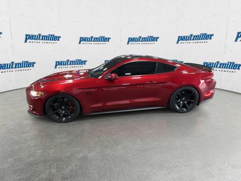 Used 2017 Ford Mustang GT Premium w/ GT Performance Package RWD image 6