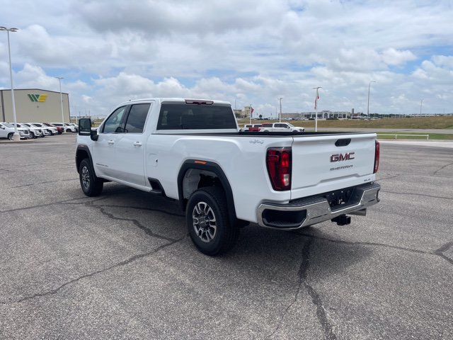 Used 2025 GMC Sierra 2500 SLE w/ Max Trailering Package AWD/4WD image 7