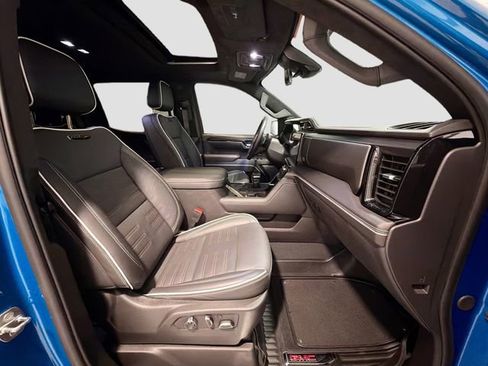 Used 2024 GMC Sierra 1500 AT4X image 26