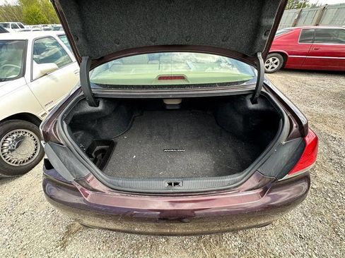 Used 2011 Toyota Avalon FWD image 16