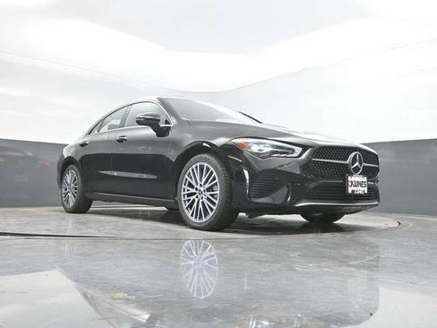 Used 2025 Mercedes-Benz CLA 250 image 45