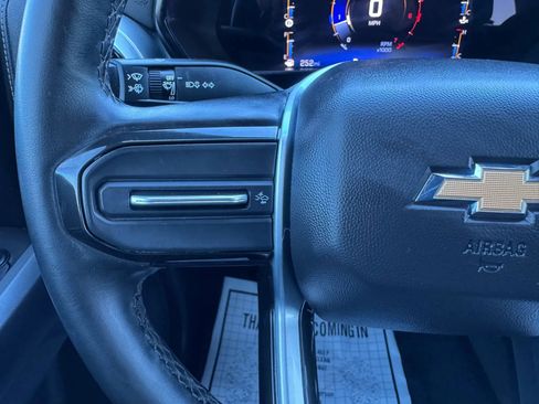 Used 2023 Chevrolet Colorado LT image 46