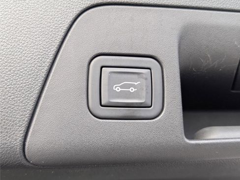 Used 2023 Buick Envision Avenir image 15