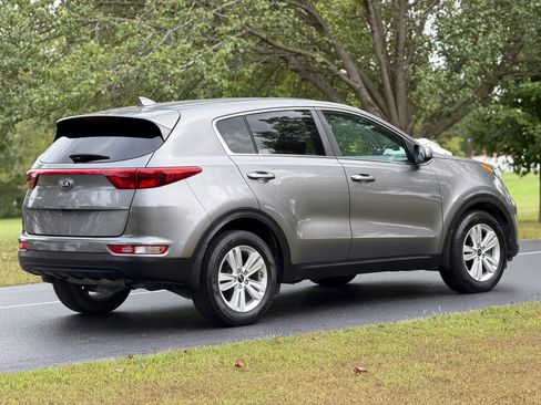 Used 2019 Kia Sportage LX image 6