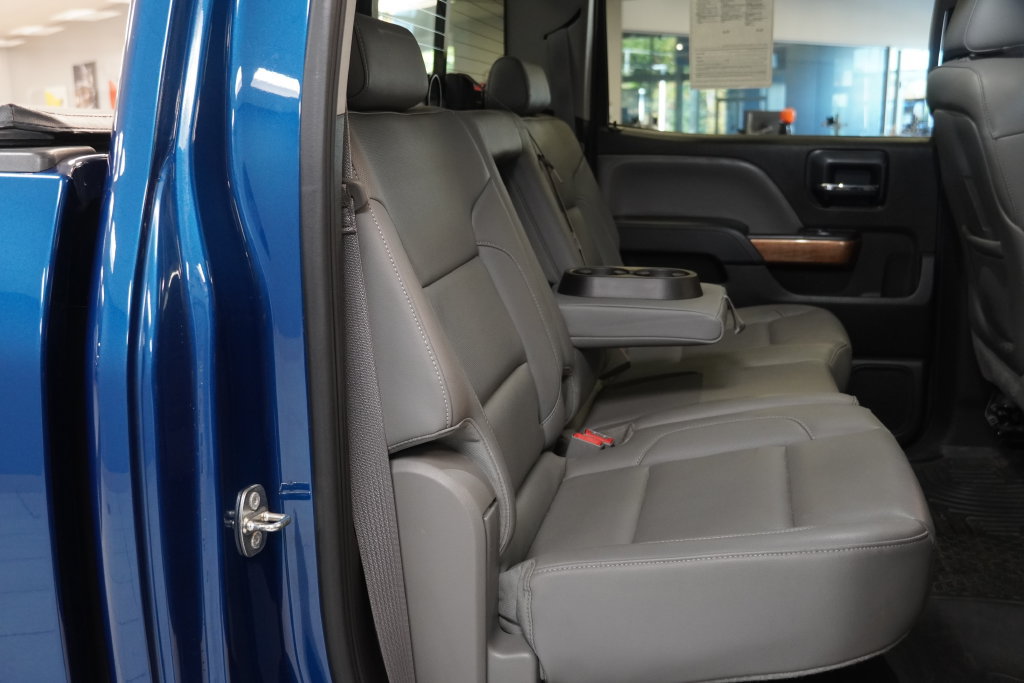Used 2015 Chevrolet Silverado 1500 LTZ w/ LTZ Plus Package AWD/4WD image 53