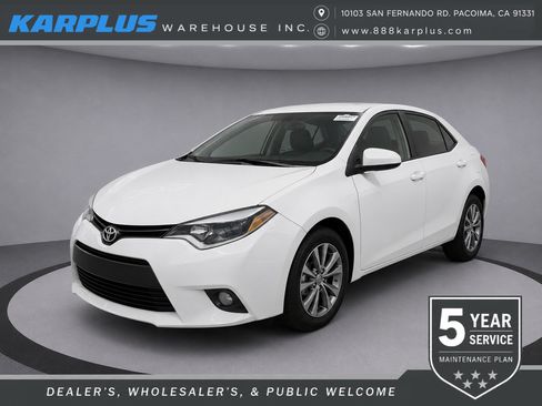 Used 2015 Toyota Corolla LE FWD image 1