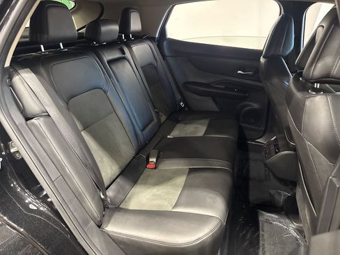 Used 2024 Nissan Ariya FWD image 72