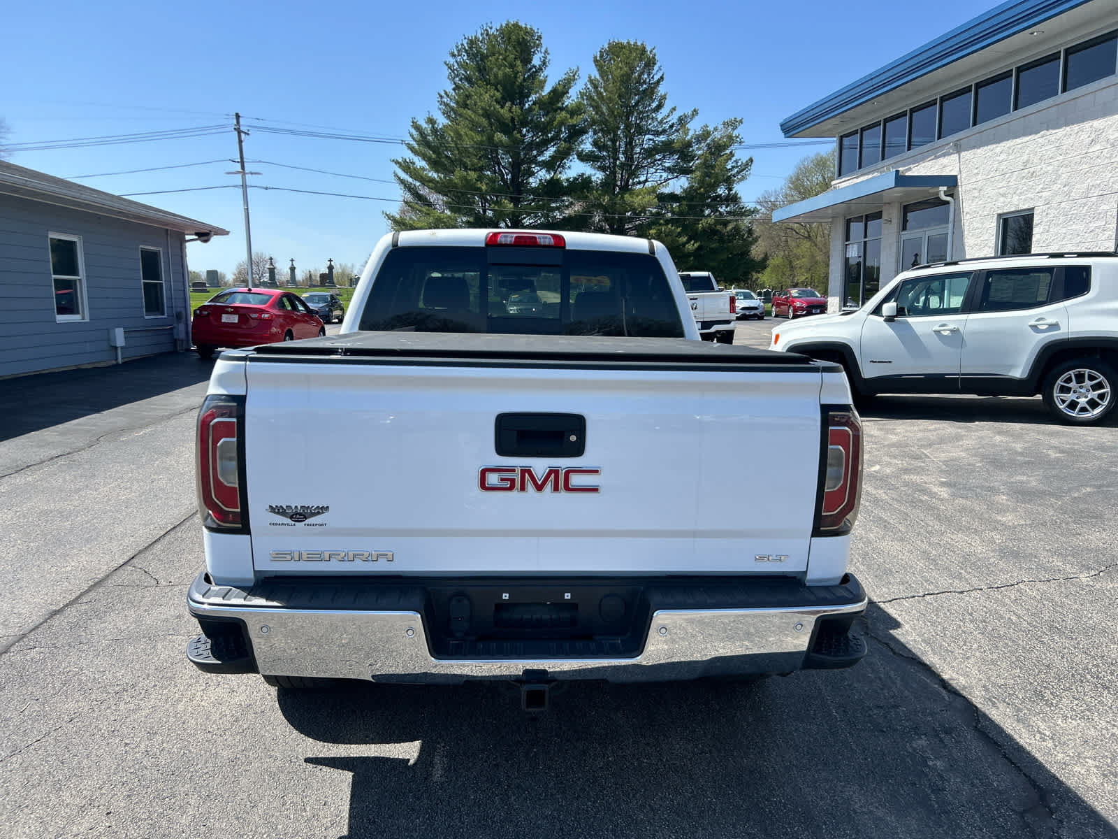 Used 2018 GMC Sierra 1500 SLT w/ SLT Premium Package AWD/4WD image 6
