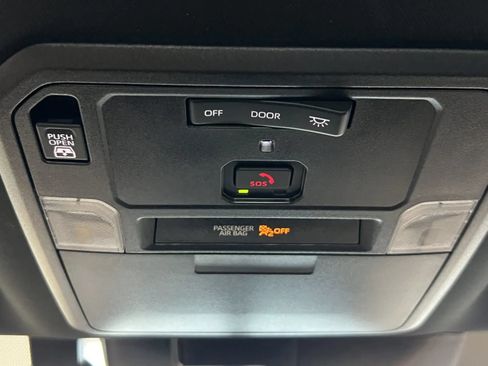 Used 2025 Toyota Tundra SR5 AWD/4WD image 49