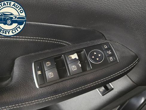 Used 2015 Mercedes-Benz ML 350 4MATIC w/ Premium 1 Package image 24