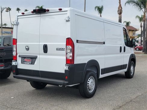 New 2026 RAM ProMaster 2500 image 4