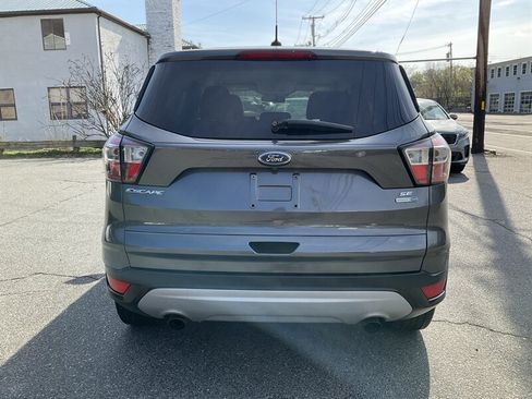 Used 2017 Ford Escape SE AWD/4WD image 6