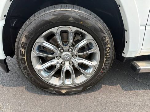 Used 2022 RAM 1500 Laramie w/ Sport Appearance Package AWD/4WD image 36
