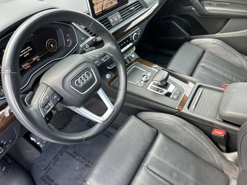 Used 2019 Audi Q5 2.0T Premium Plus w/ Premium Plus Package image 10