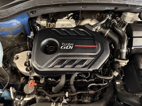 Used 2019 Hyundai Santa Fe Limited AWD/4WD image 7