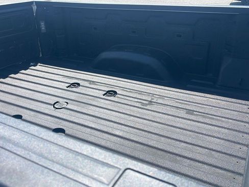 Used 2021 Chevrolet Silverado 2500 LTZ w/ LTZ Premium Package image 6