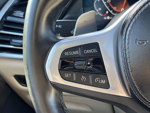Used 2022 BMW X5 xDrive40i w/ M Sport Package AWD/4WD image 23