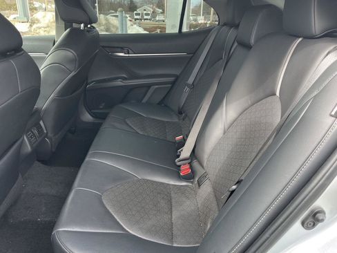 Used 2020 Toyota Camry XSE w/ Navigation Package image 12