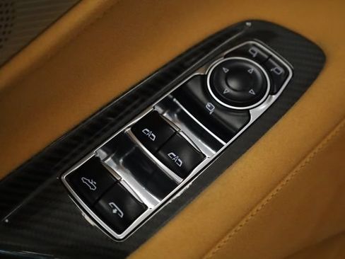 Used 2020 Chevrolet Corvette Stingray Premium Conv w/ 3LT Preferred Equipment Group RWD image 22