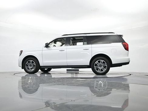 Certified 2025 Ford Expedition Max Active AWD/4WD image 42