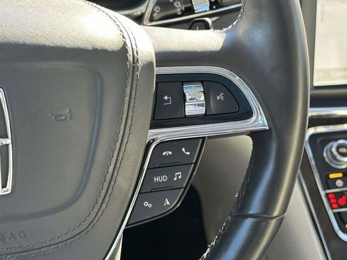 Used 2020 Lincoln Continental Reserve w/ Luxury Package image 31