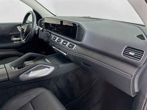 Used 2025 Mercedes-Benz GLE 350 4MATIC image 32
