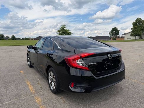 Used 2018 Honda Civic LX image 4