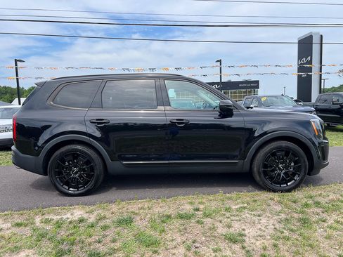 Used 2022 Kia Telluride EX w/ EX Premium Package AWD/4WD image 13