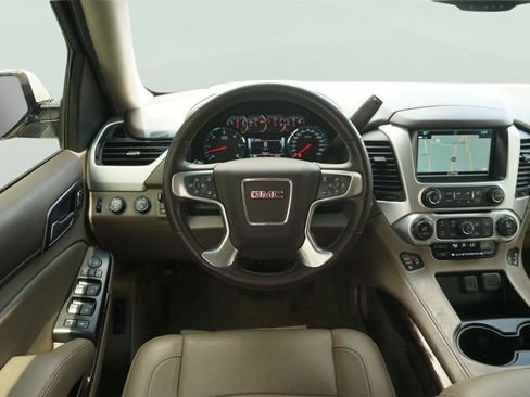 Used 2019 GMC Yukon SLT w/ Open Road Package AWD/4WD image 24