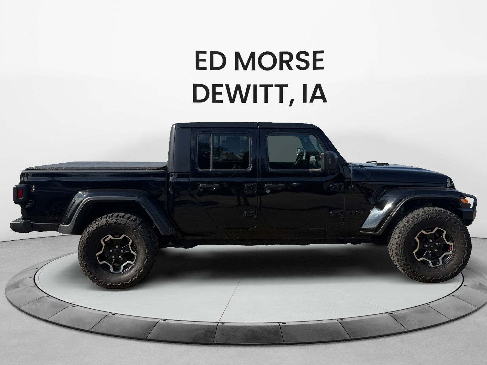 Used 2021 Jeep Gladiator Sport AWD/4WD image 6
