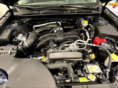 Used 2025 Subaru Legacy Premium AWD/4WD image 10