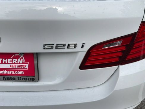 Used 2016 BMW 528i xDrive Sedan AWD/4WD image 9
