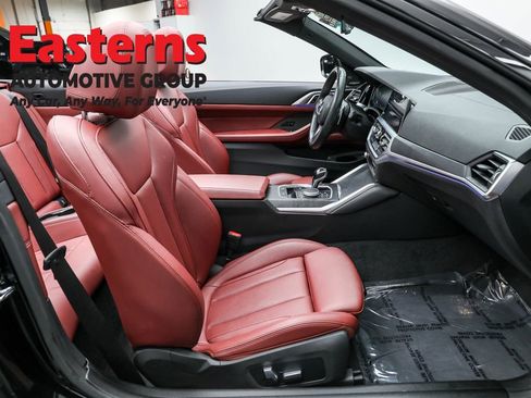 Used 2023 BMW 430i Convertible w/ M Sport Package image 21