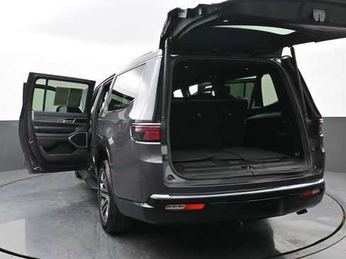 Used 2024 Jeep Wagoneer L Series II w/ Flexible Seating Group image 51