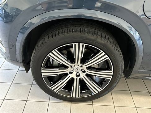 Certified 2024 Volvo XC90 T8 Ultimate w/ Protection Package image 8