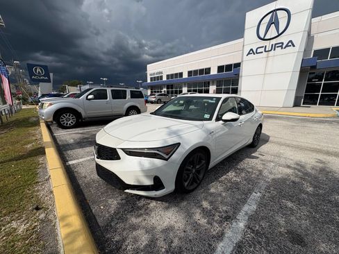 Used 2024 Acura Integra A-Spec FWD image 3
