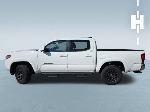 Used 2023 Toyota Tacoma SR5 image 2