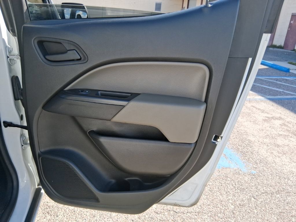 Used 2019 Chevrolet Colorado W/T w/ WT Convenience Package AWD/4WD image 20