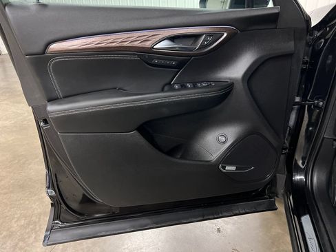 Certified 2023 Buick Envision Avenir AWD/4WD image 16