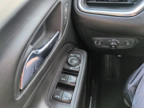 Used 2021 Chevrolet Equinox Premier AWD/4WD image 30