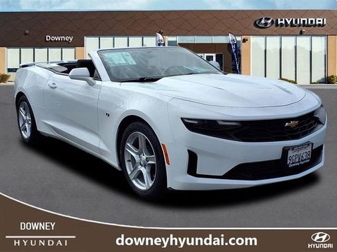 Used 2023 Chevrolet Camaro LT image 3